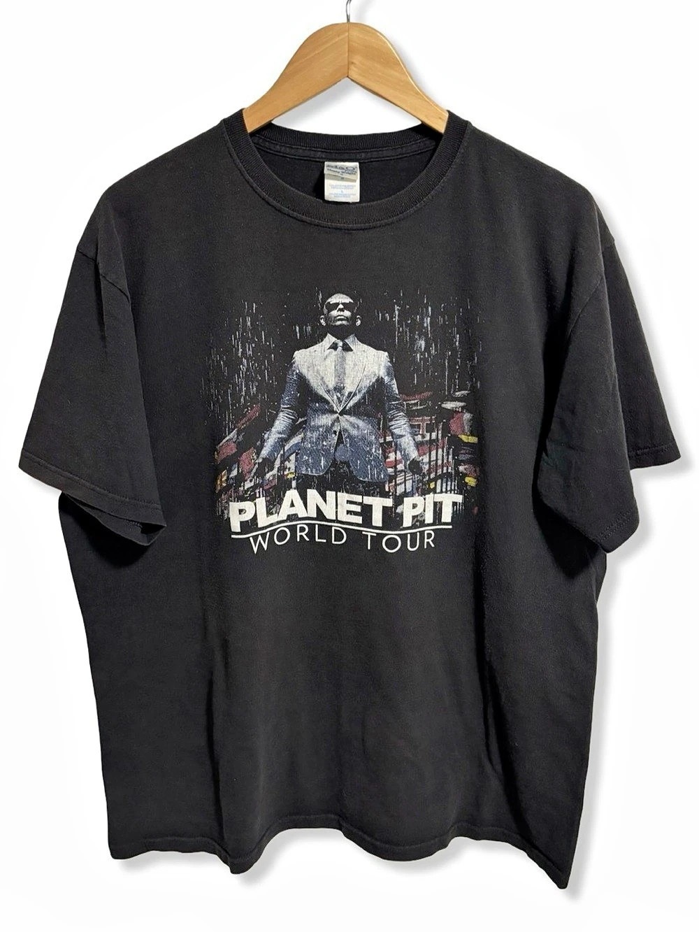 “Planet Pit” PitBull World Tour Graphic Tee Black Size Large